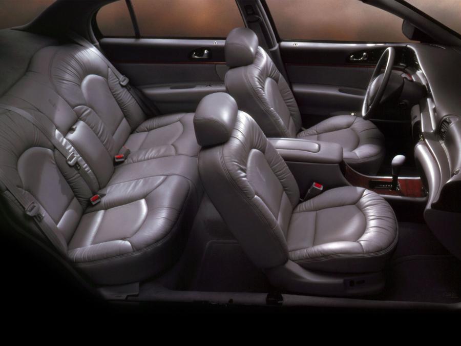  Lincoln Continental 1995 года  (фото 10 из 10)